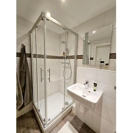 Birkenstrasse 11a 6 *